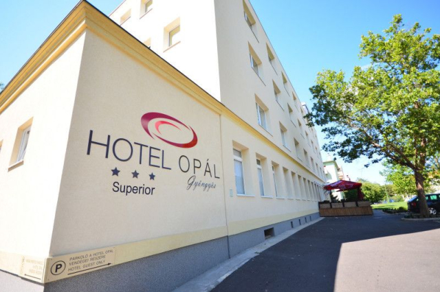 Megújult a Hotel Opál